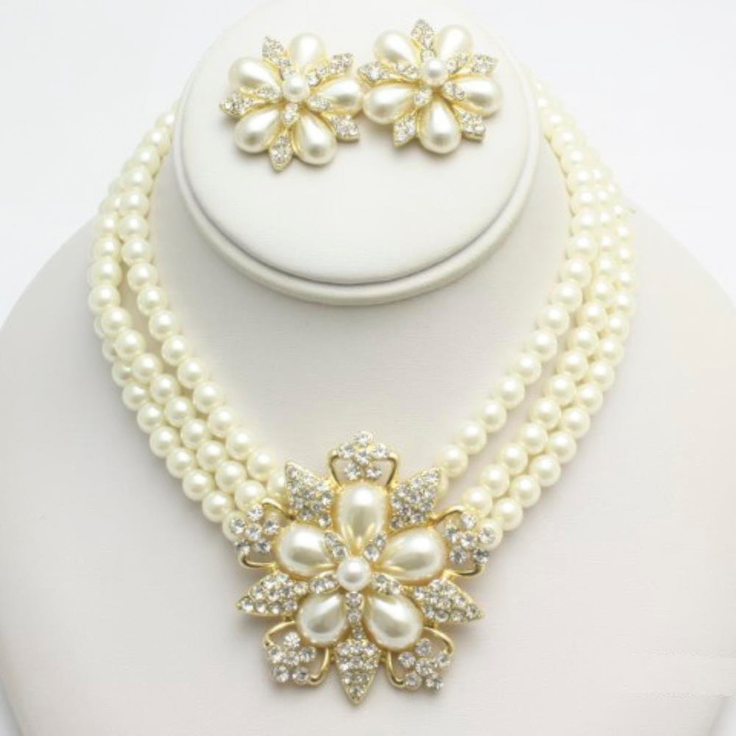Rhinestone Pearl Flower Necklace Earring Set - Exotic Bear Boutique