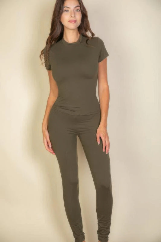 Short Sleeve Round Neck T Shirt - Exotic Bear Boutique
